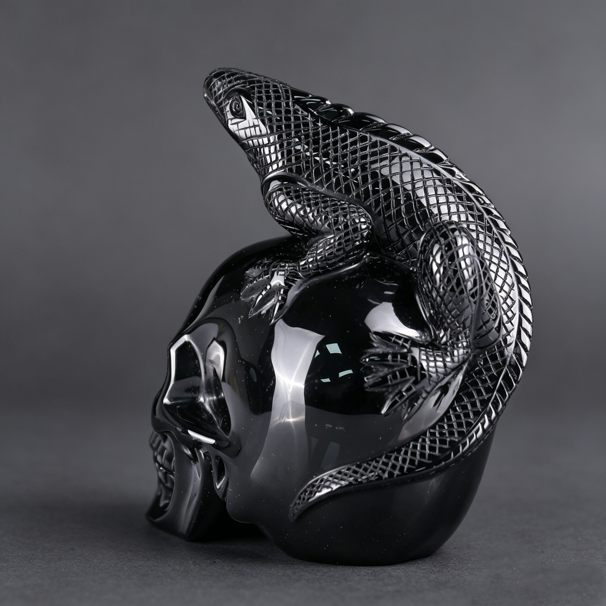 4.7"Black Obsidian Crystal Skull and Lizard
