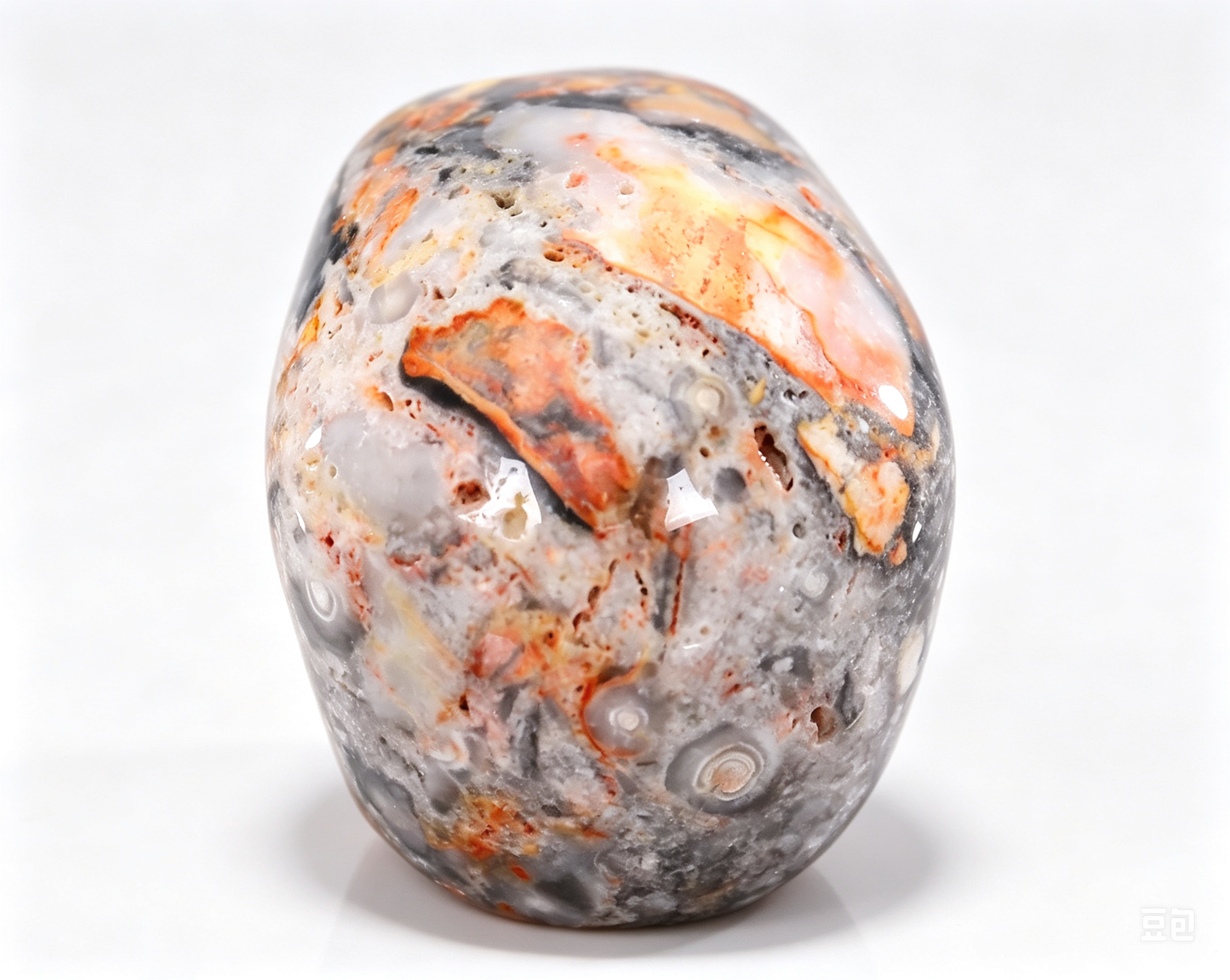 2.2"Natural Crazy Agate Crystal Skull Spiritual Joyful Ornament