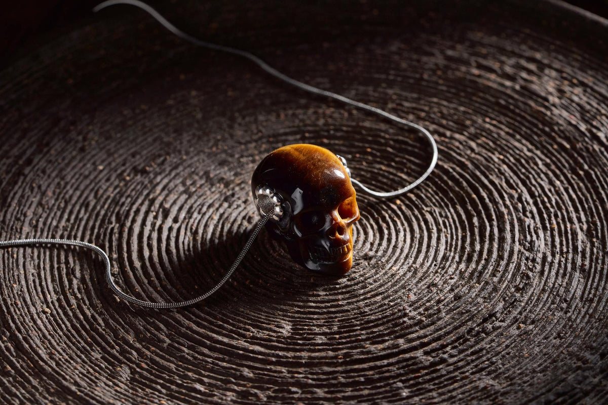 1.0" Tiger's Eye Crystal Skull Necklace - Detail A